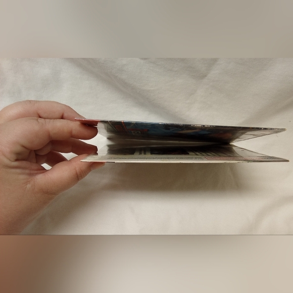 2/$25 Uncharted set PS3 NIP - Picture 5 of 5